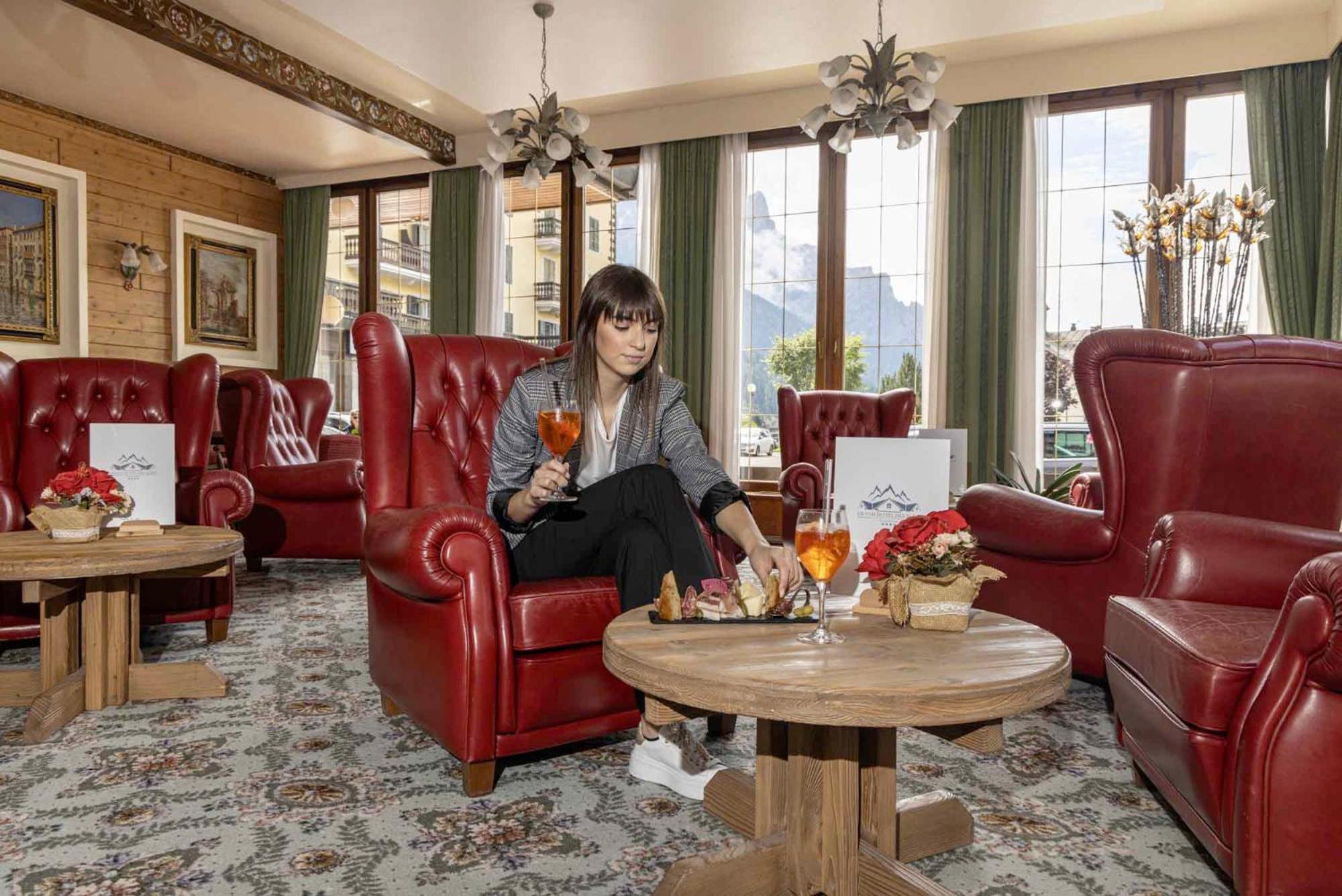 G. Hotel Des Alpes 圣马蒂诺-迪卡斯特罗扎 外观 照片