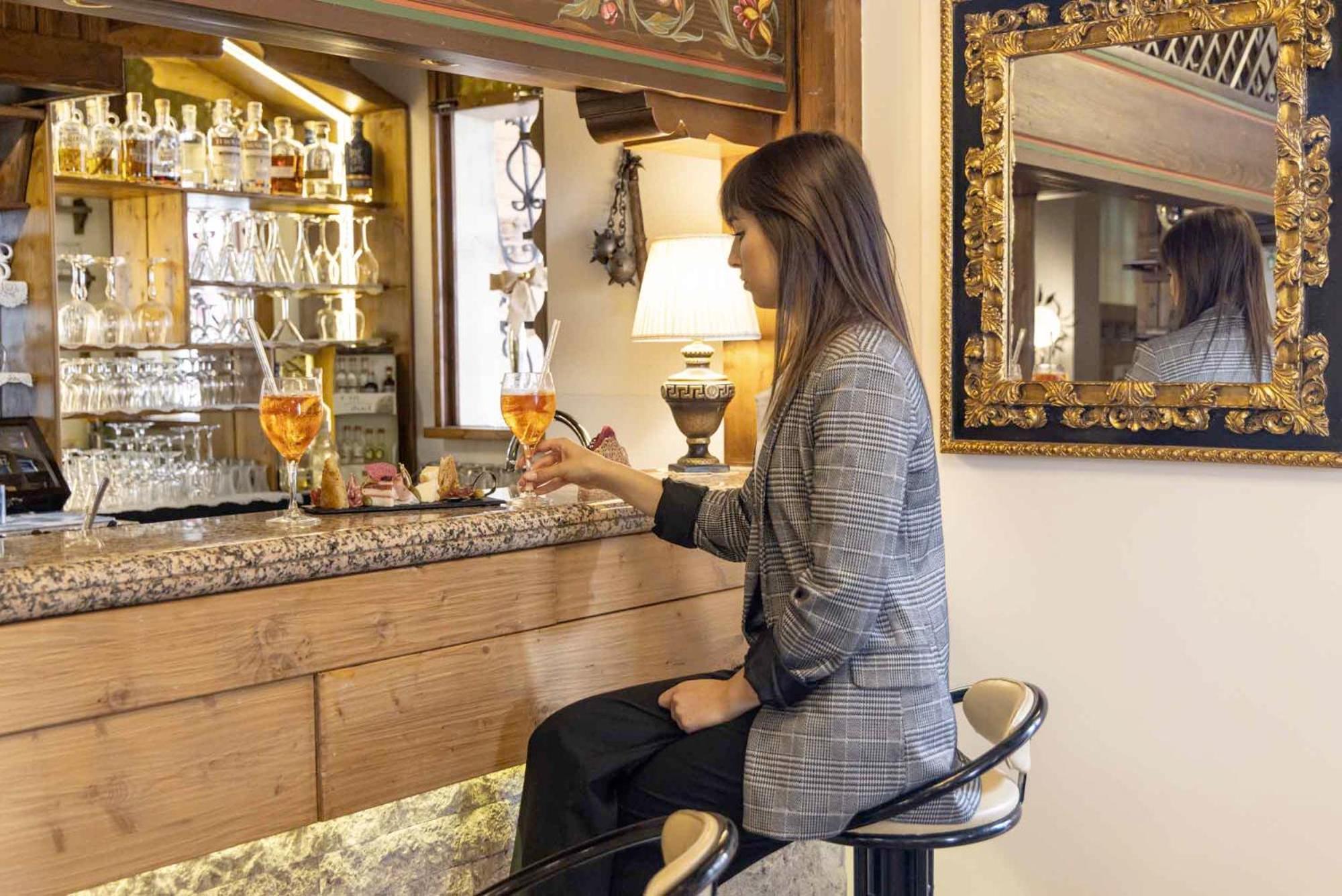 G. Hotel Des Alpes 圣马蒂诺-迪卡斯特罗扎 外观 照片