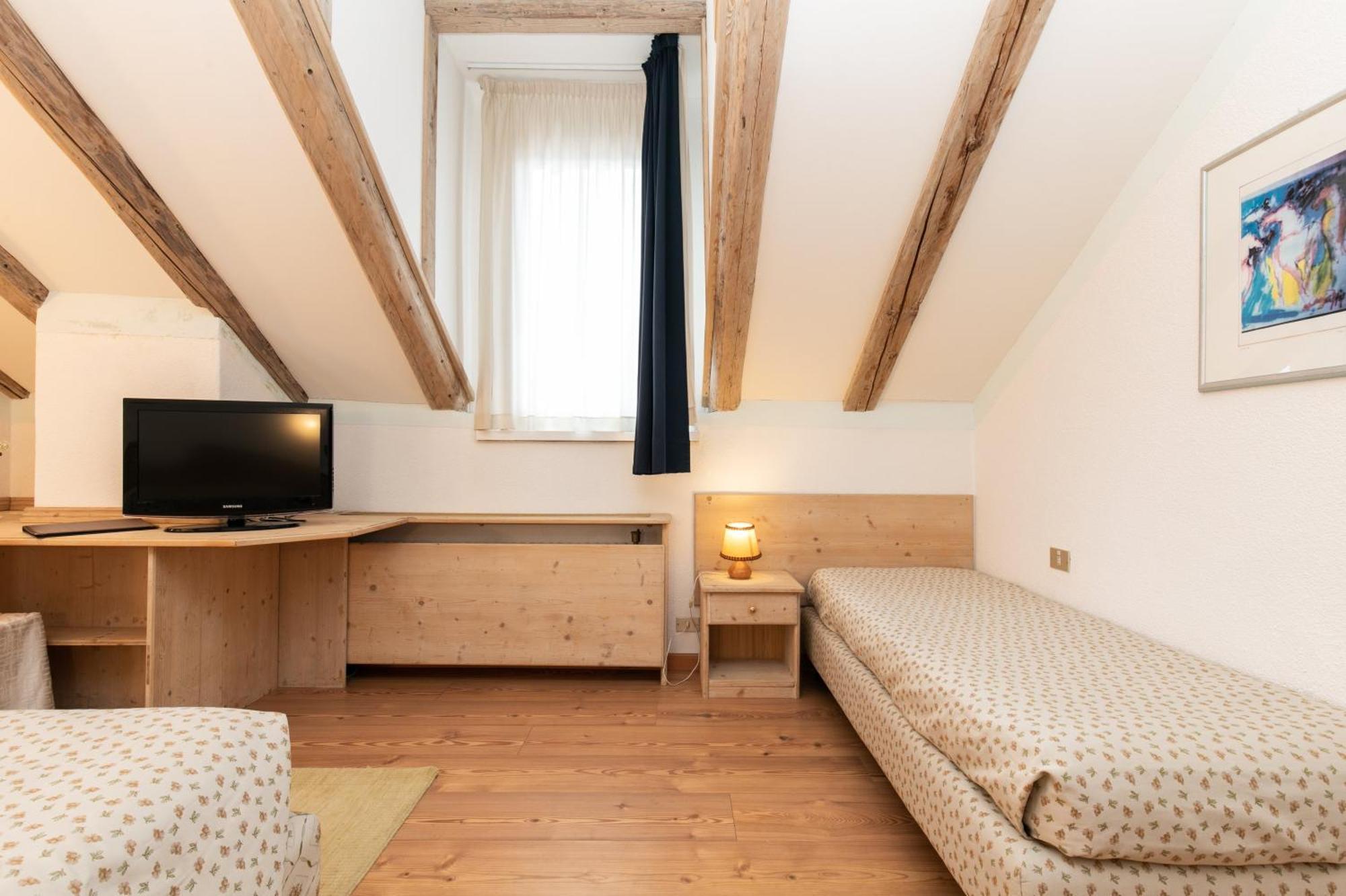 G. Hotel Des Alpes 圣马蒂诺-迪卡斯特罗扎 外观 照片
